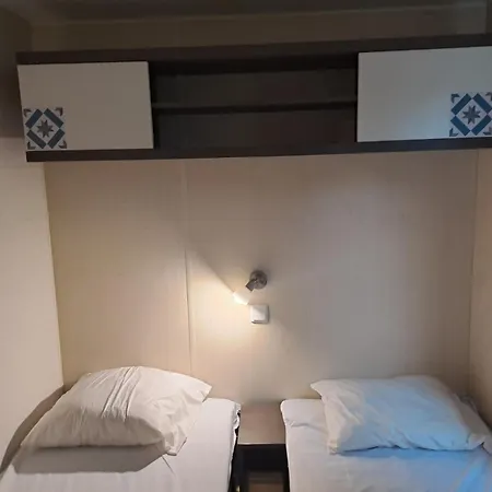 Mobile 047 * פור-א-נובל